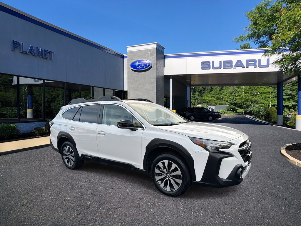 Used 2025 Subaru Outback Limited AWD Sport Utility