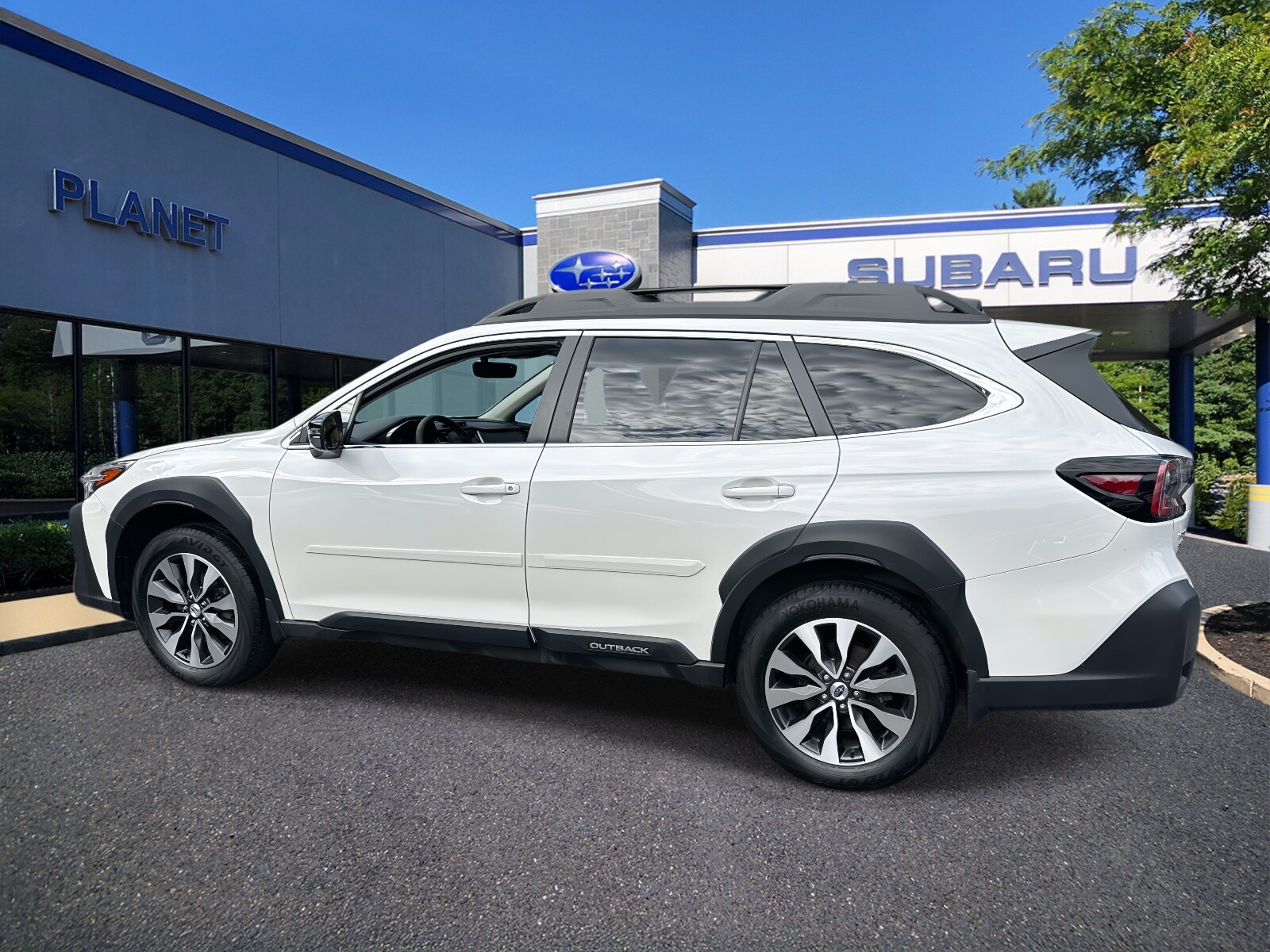 2024 Subaru Outback Limited photo 3
