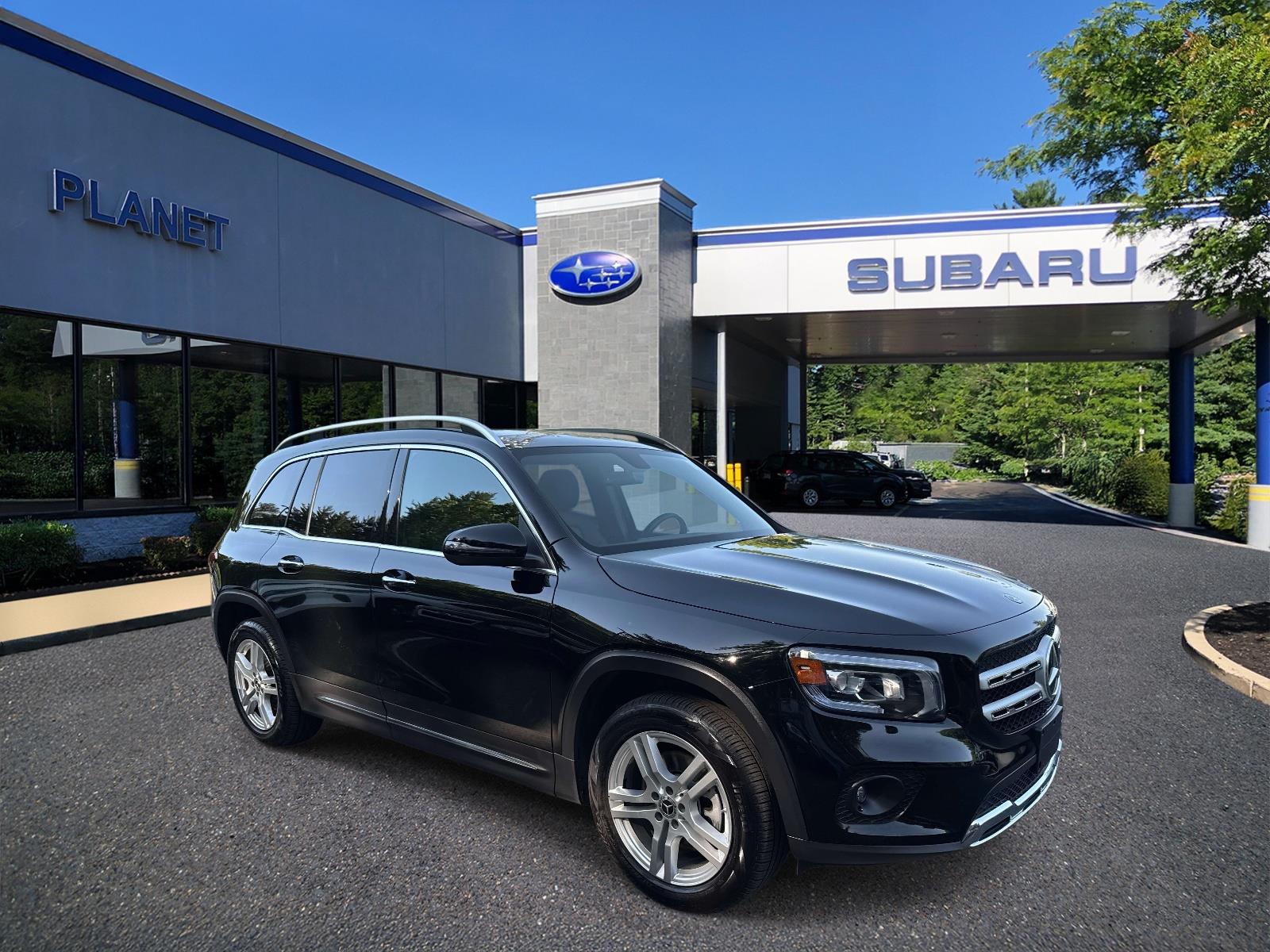 2022 Mercedes-Benz GLB GLB 250 4MATIC's photo