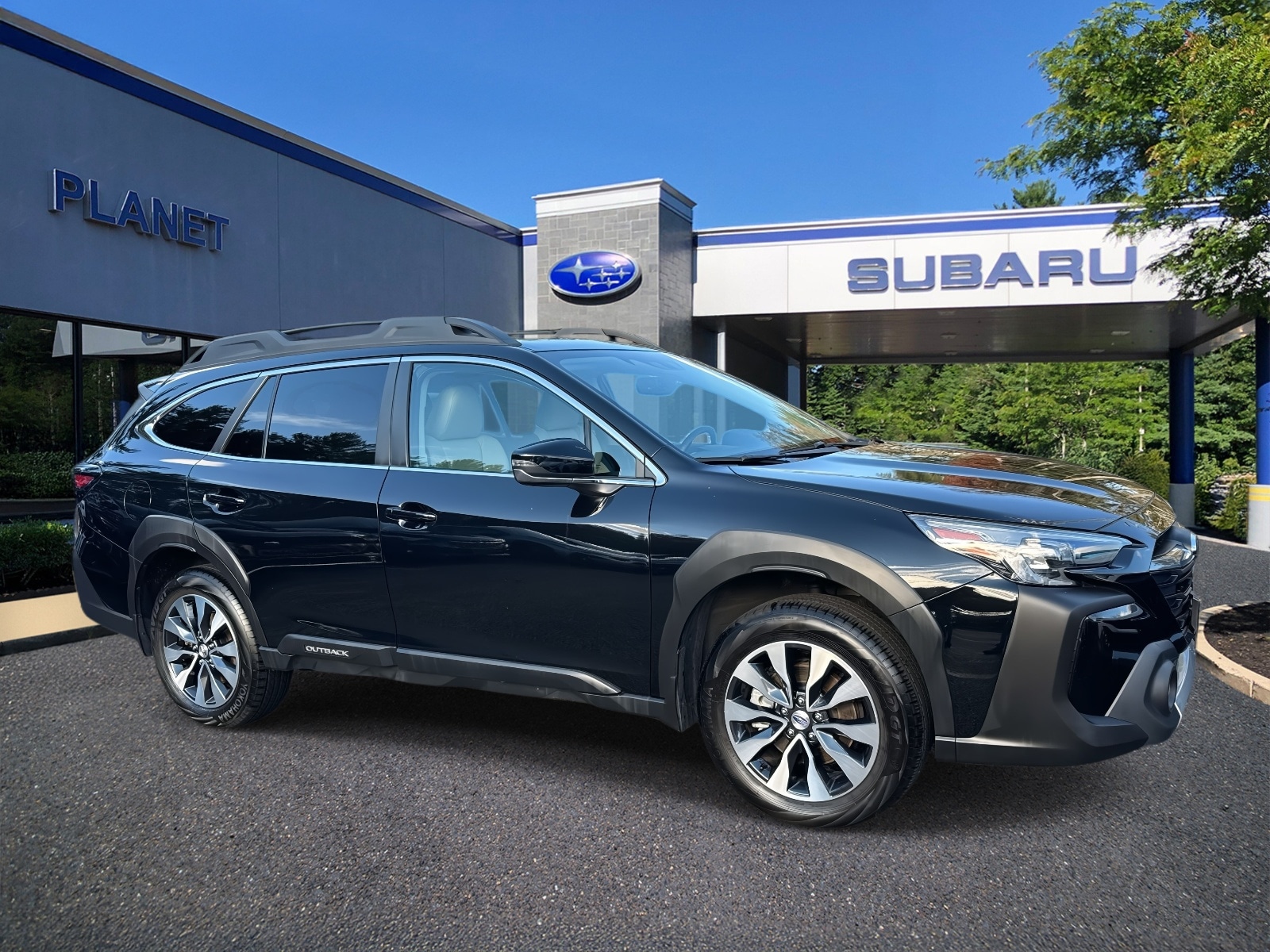 2023 Subaru Outback Limited's photo