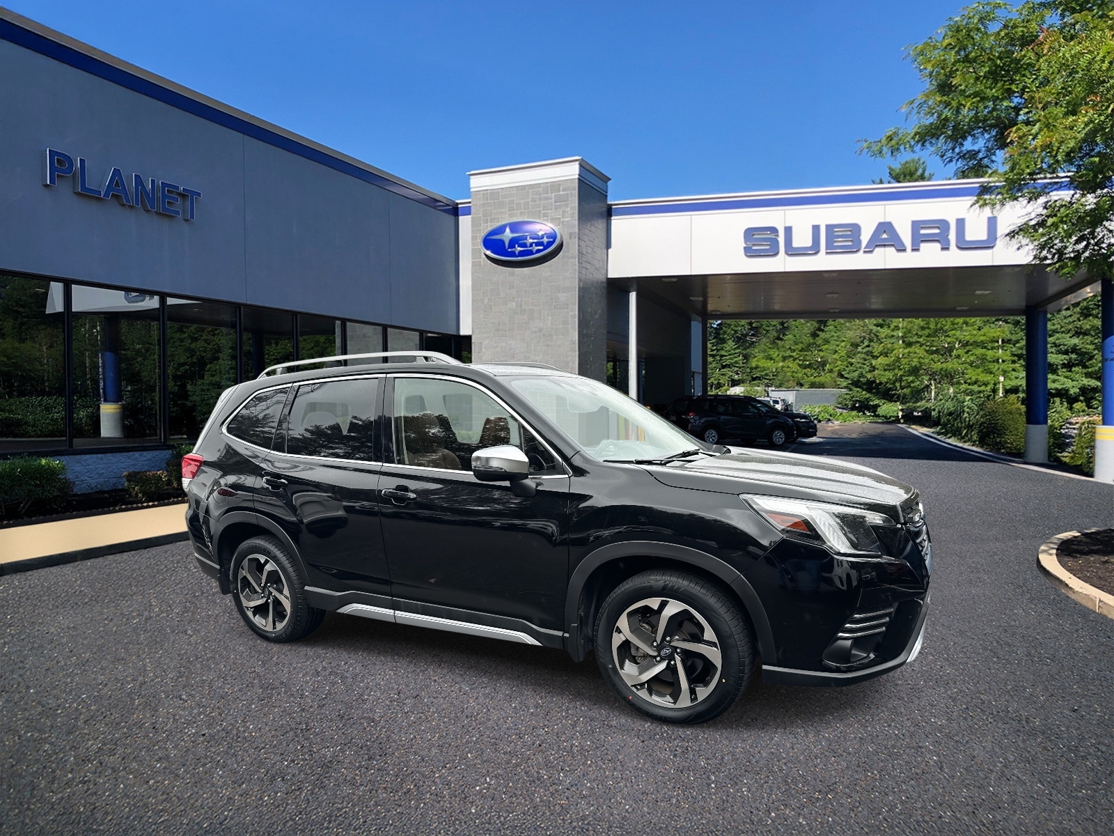 2022 Subaru Forester Touring's photo