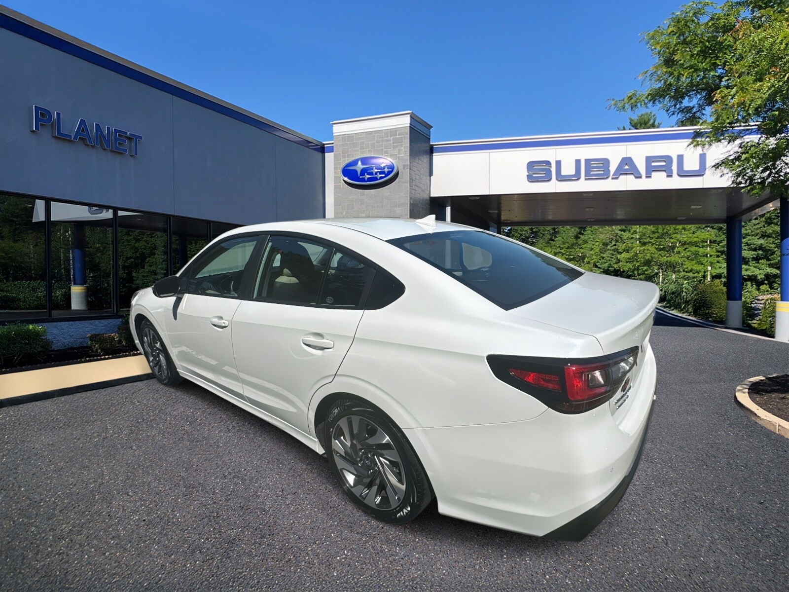 2025 Subaru Legacy Limited photo 3