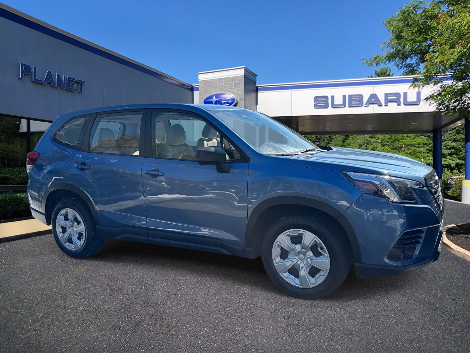 2023 Subaru Forester Base