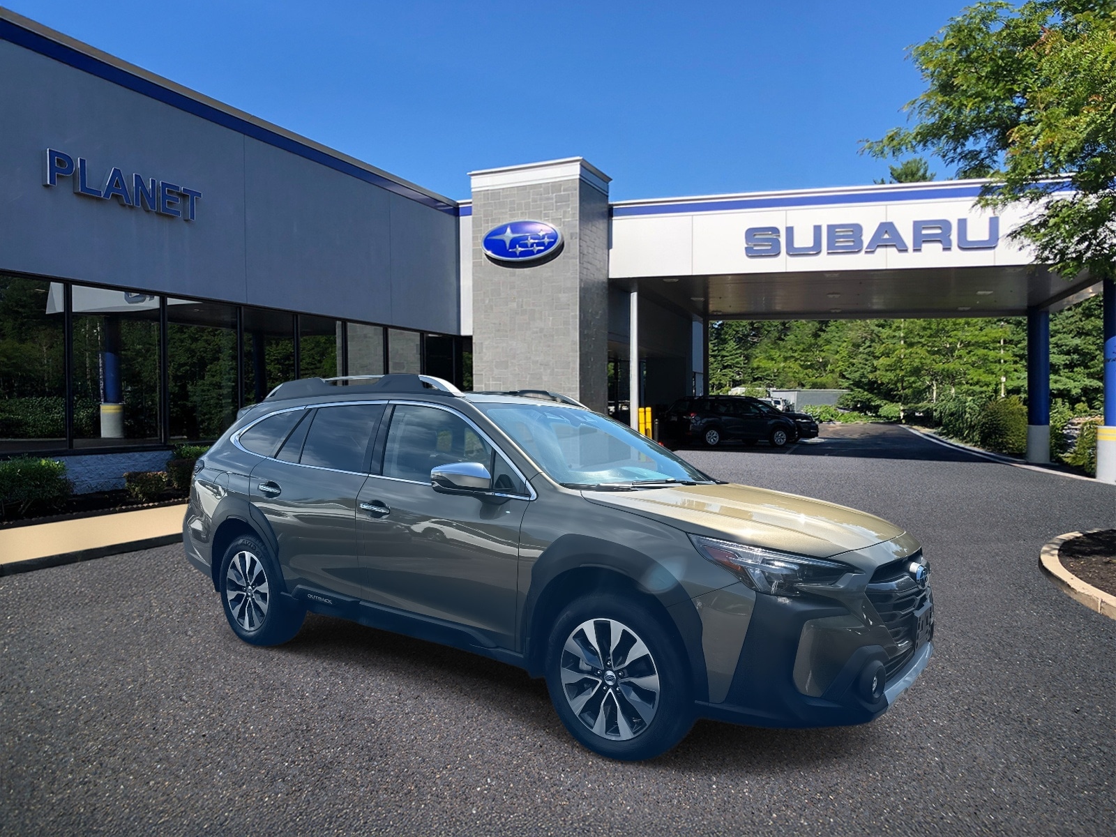 2024 Subaru Outback Touring's photo
