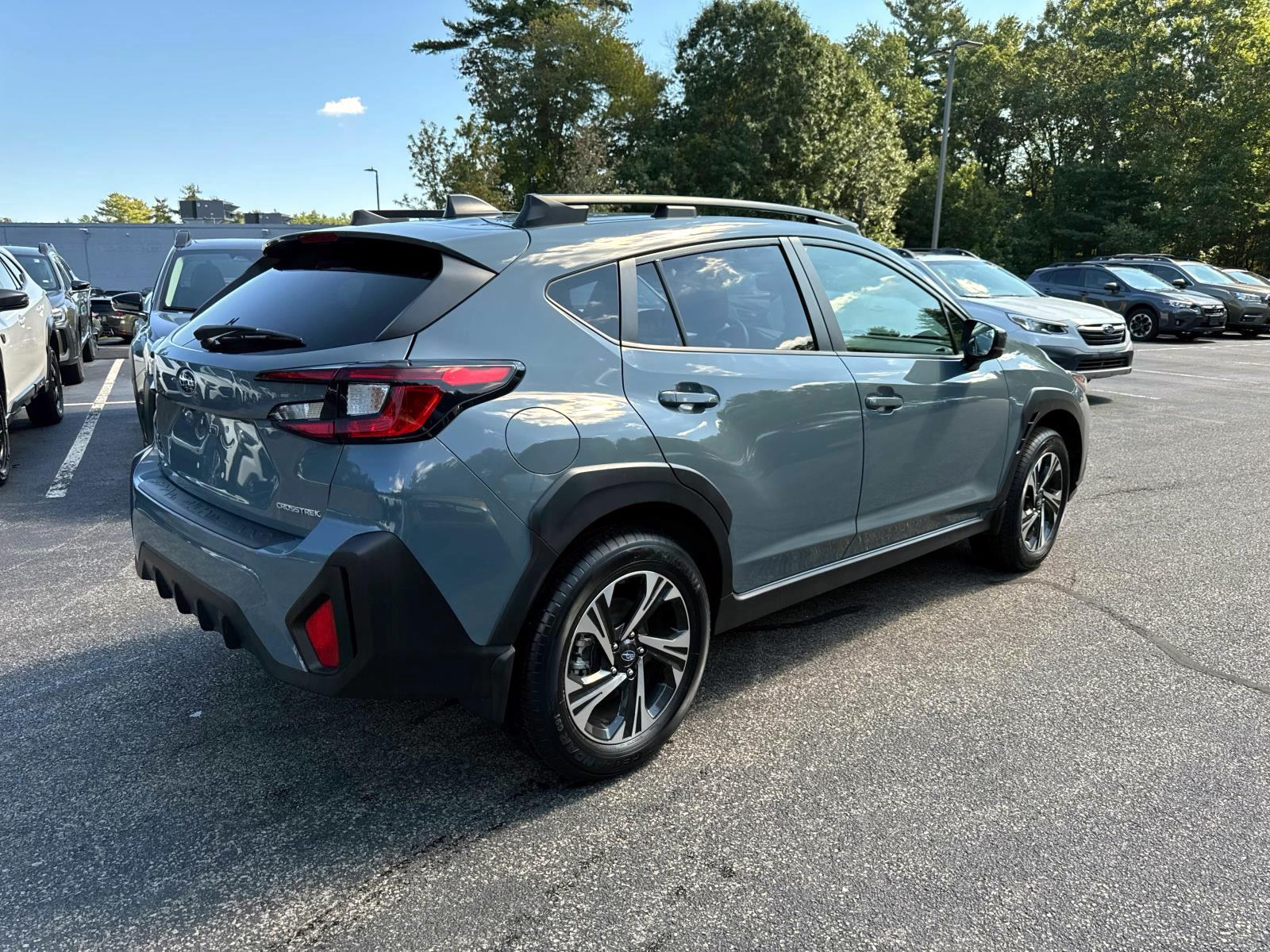 2024 Subaru Crosstrek Premium photo 2