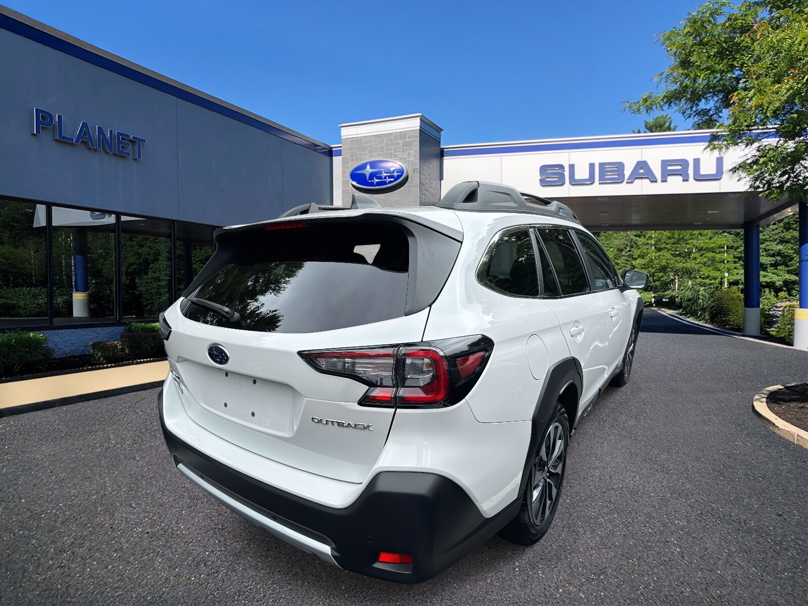 2024 Subaru Outback Limited photo 2