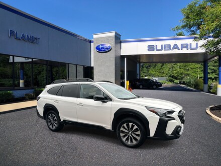 2023 Subaru Outback Limited CVT Sport Utility