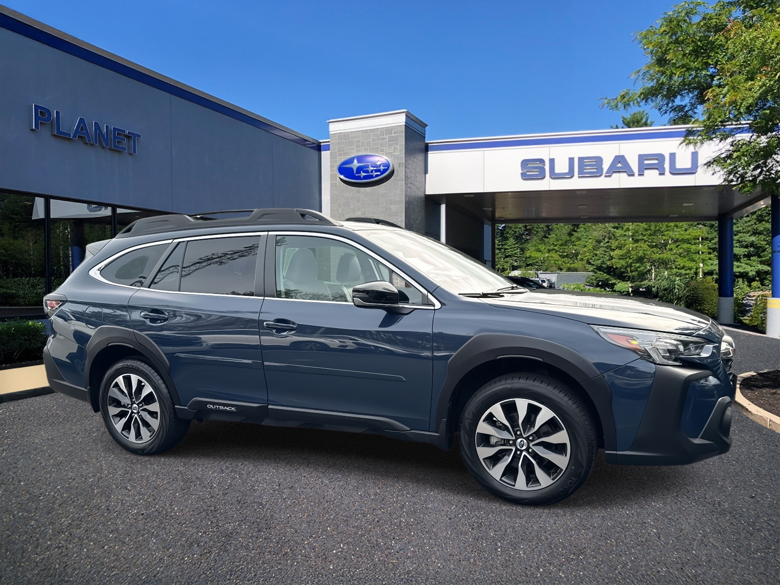 2024 Subaru Outback Limited's photo