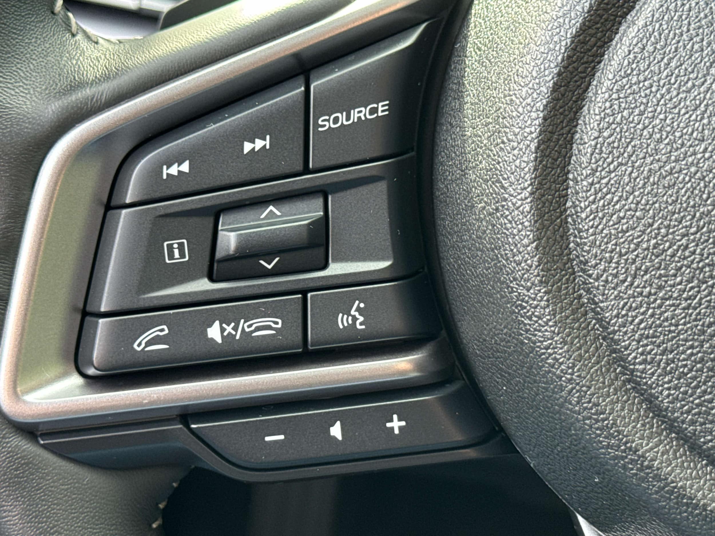 2025 Subaru Outback Touring - Photo 12