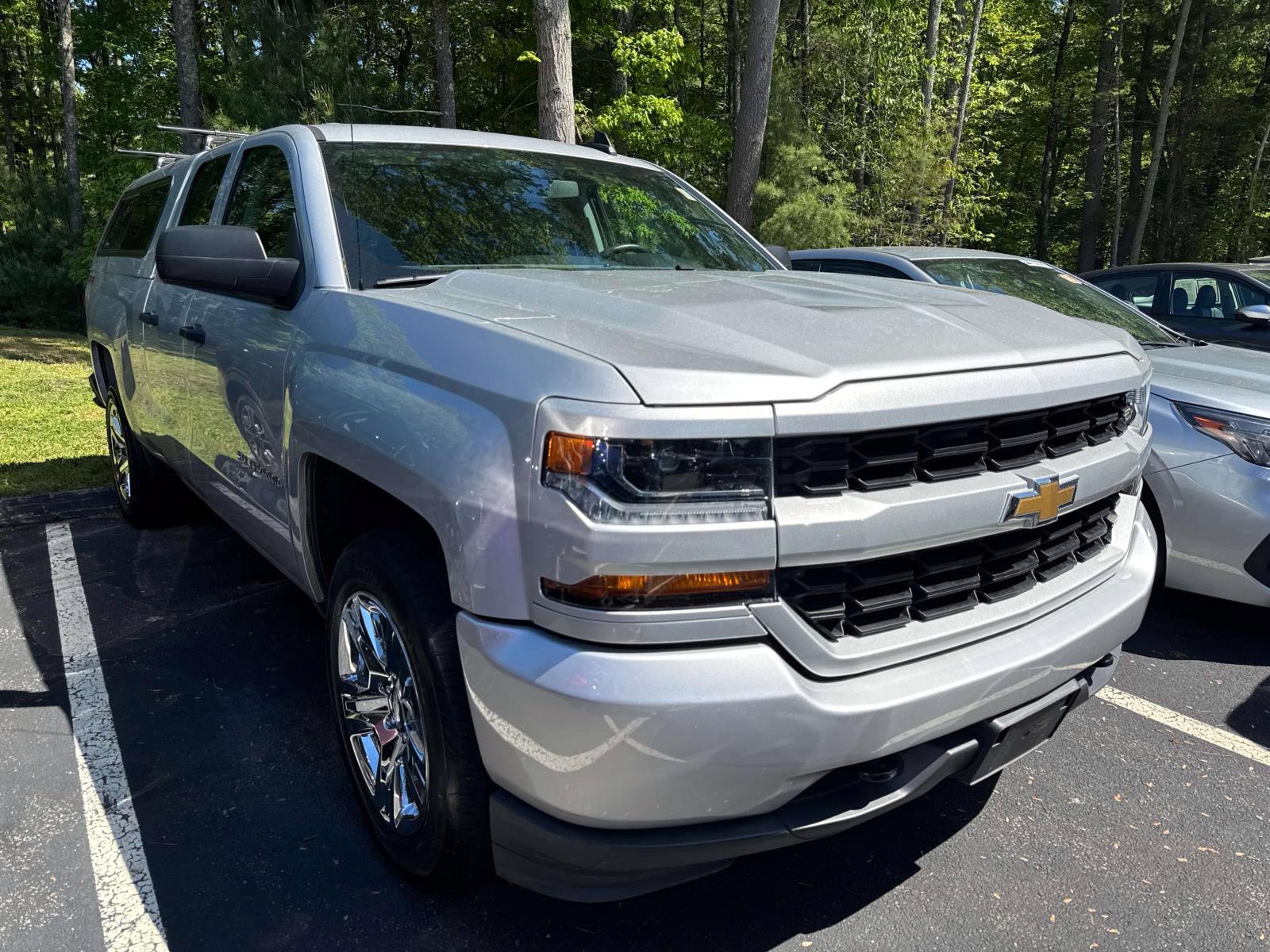 2018 Chevrolet Silverado 1500 Custom 4X4 Double Cab Std Box's photo