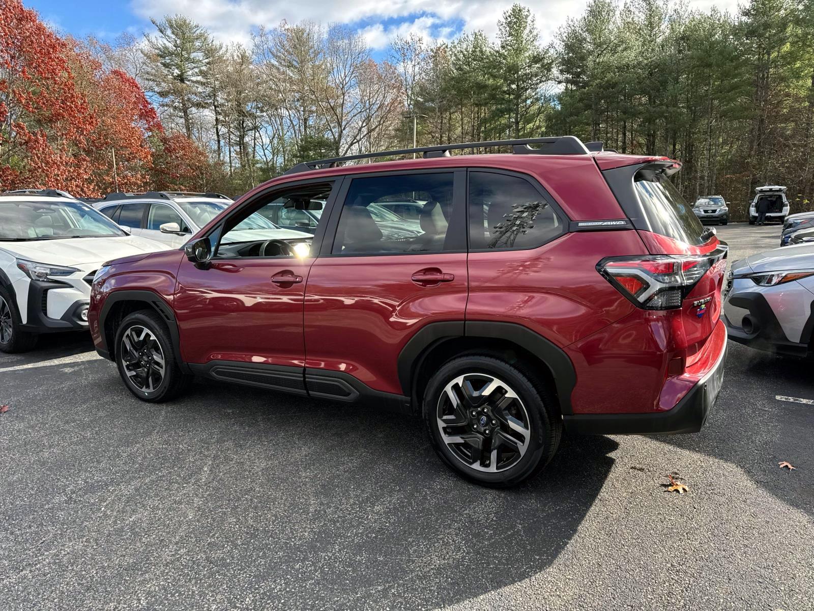 2025 Subaru Forester Limited photo 3