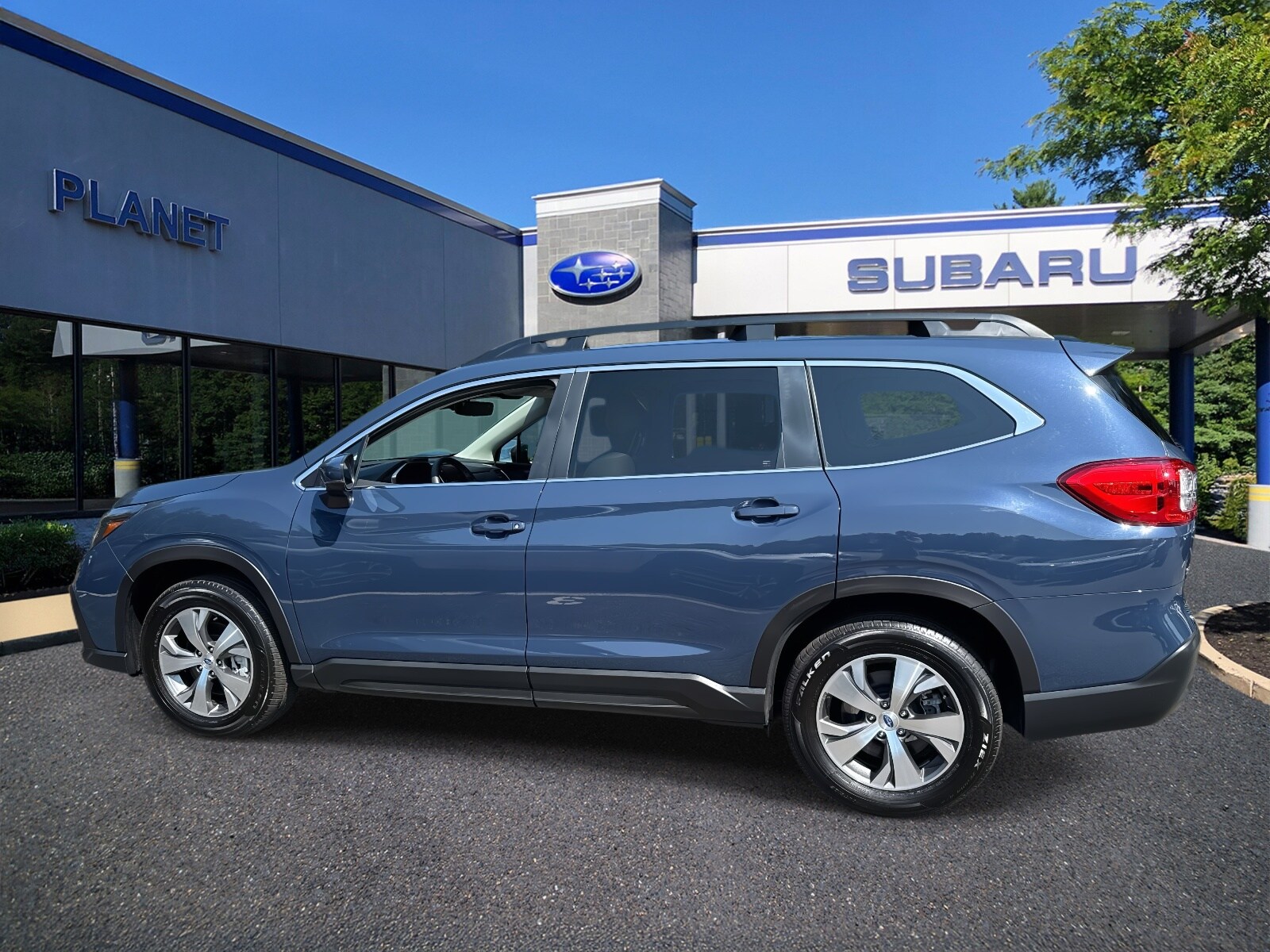 2024 Subaru Ascent Premium photo 4