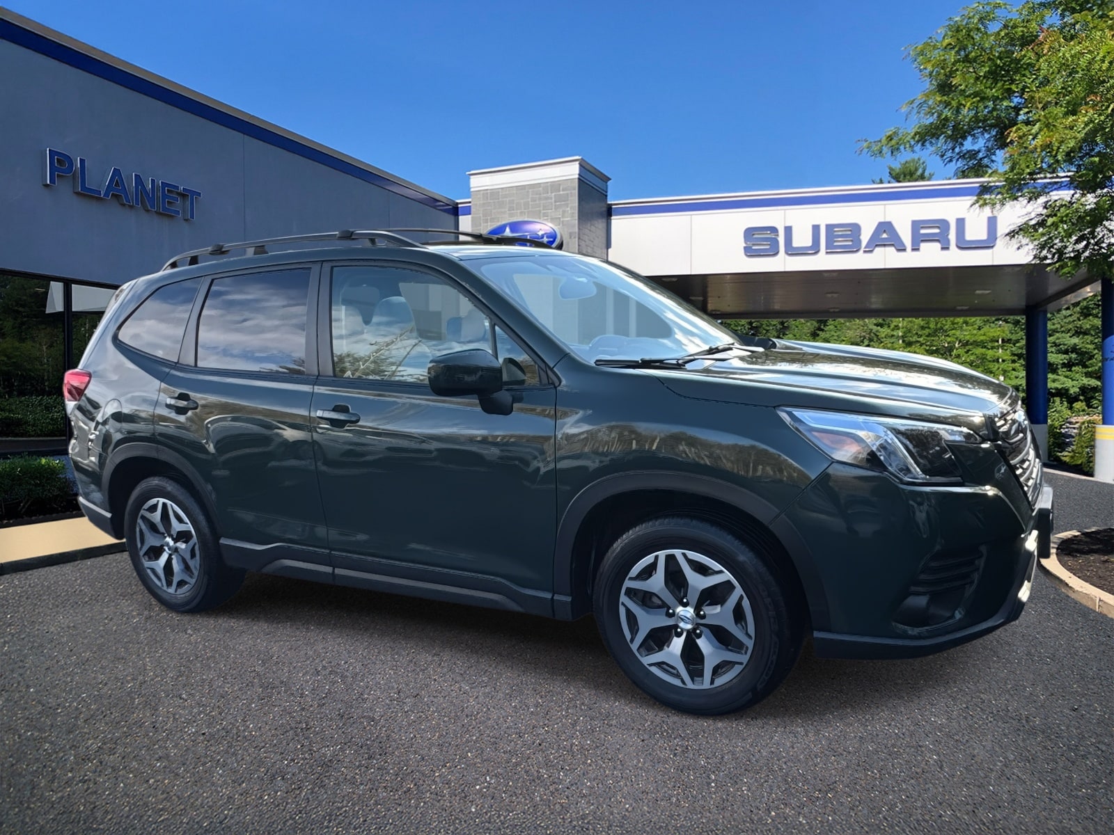 2024 Subaru Forester Premium