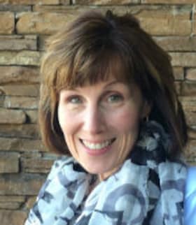 Staff member Roberta Bullock from 38e6286fca42