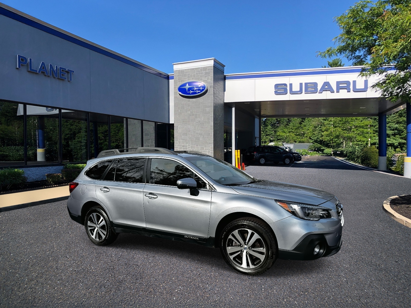 2018 Subaru Outback Limited's photo