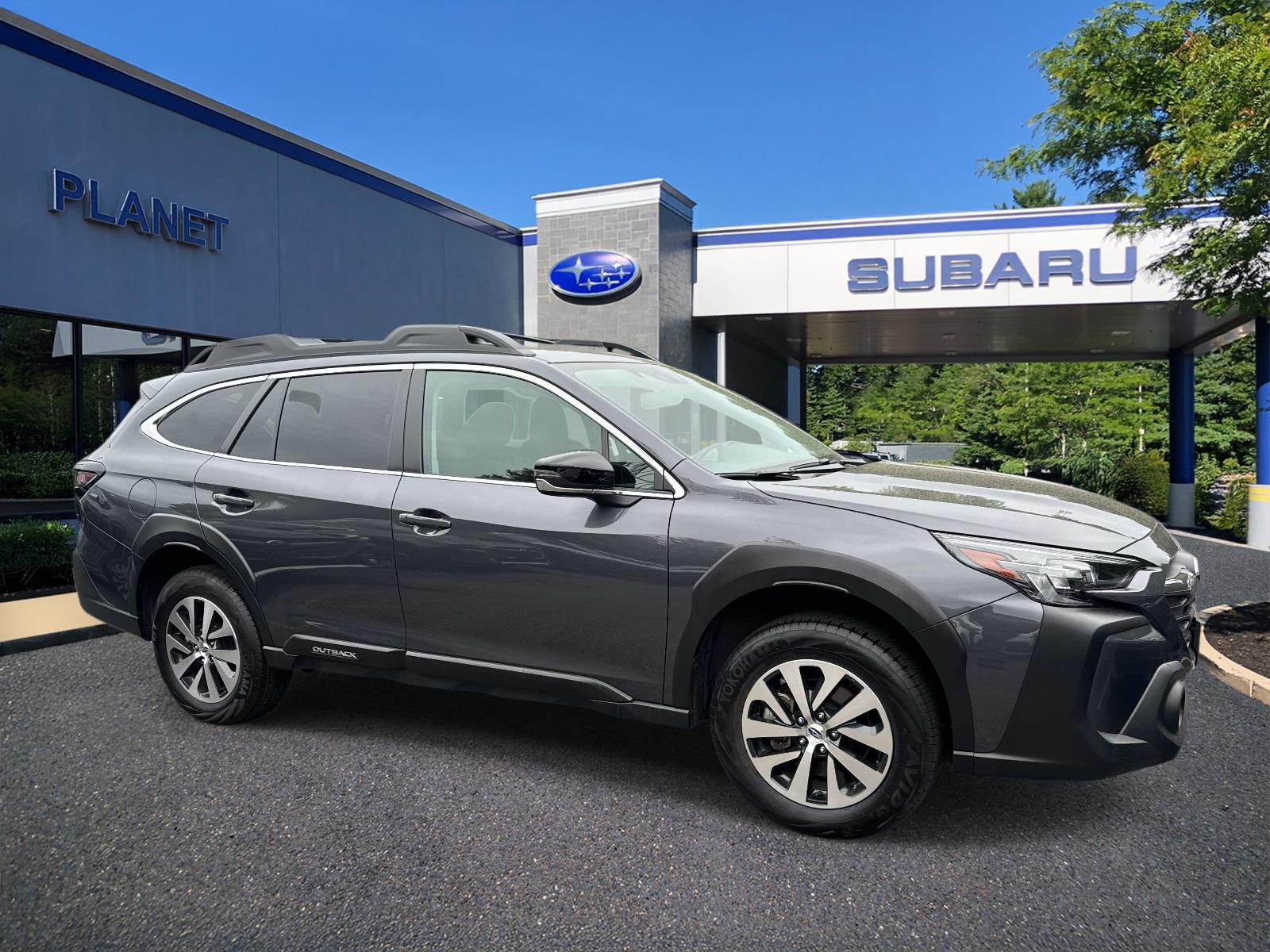 2024 Subaru Outback Premium's photo