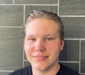 Staff member Dan Hipp from 38e6286fca42