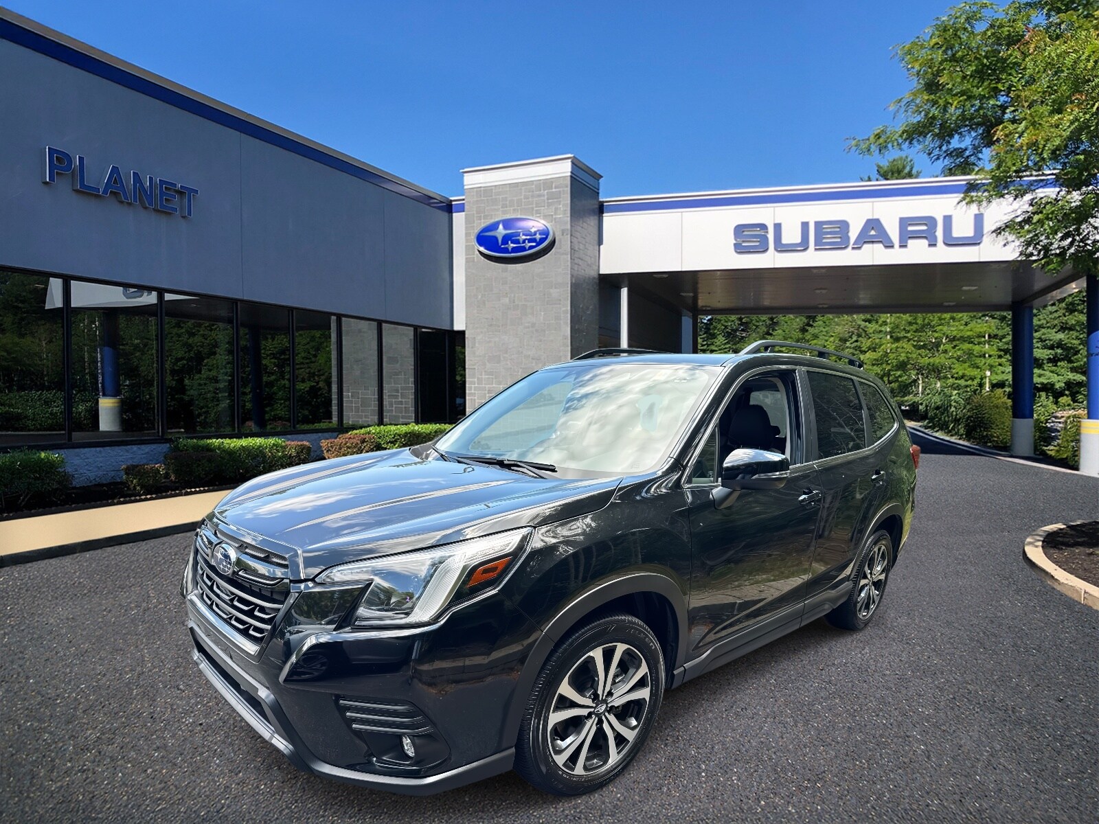2024 Subaru Forester Limited photo 4
