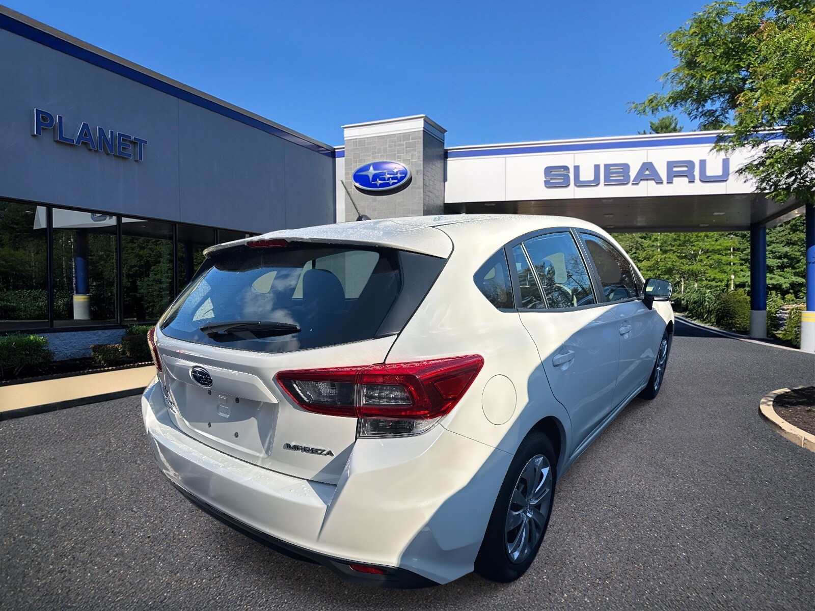 2023 Subaru Impreza Base photo 2