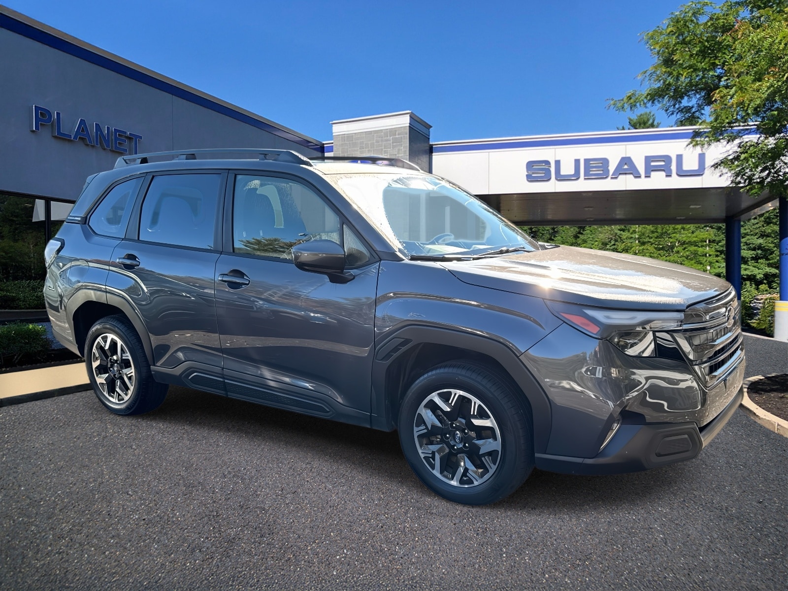 2025 Subaru Forester Premium's photo