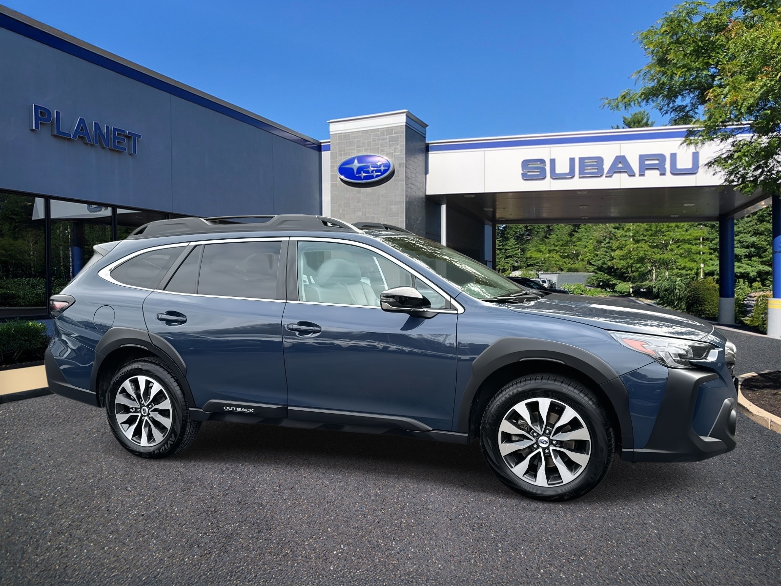 2024 Subaru Outback Limited's photo