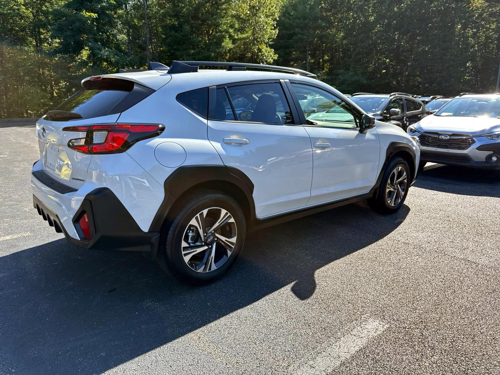 2024 Subaru Crosstrek Premium photo 2