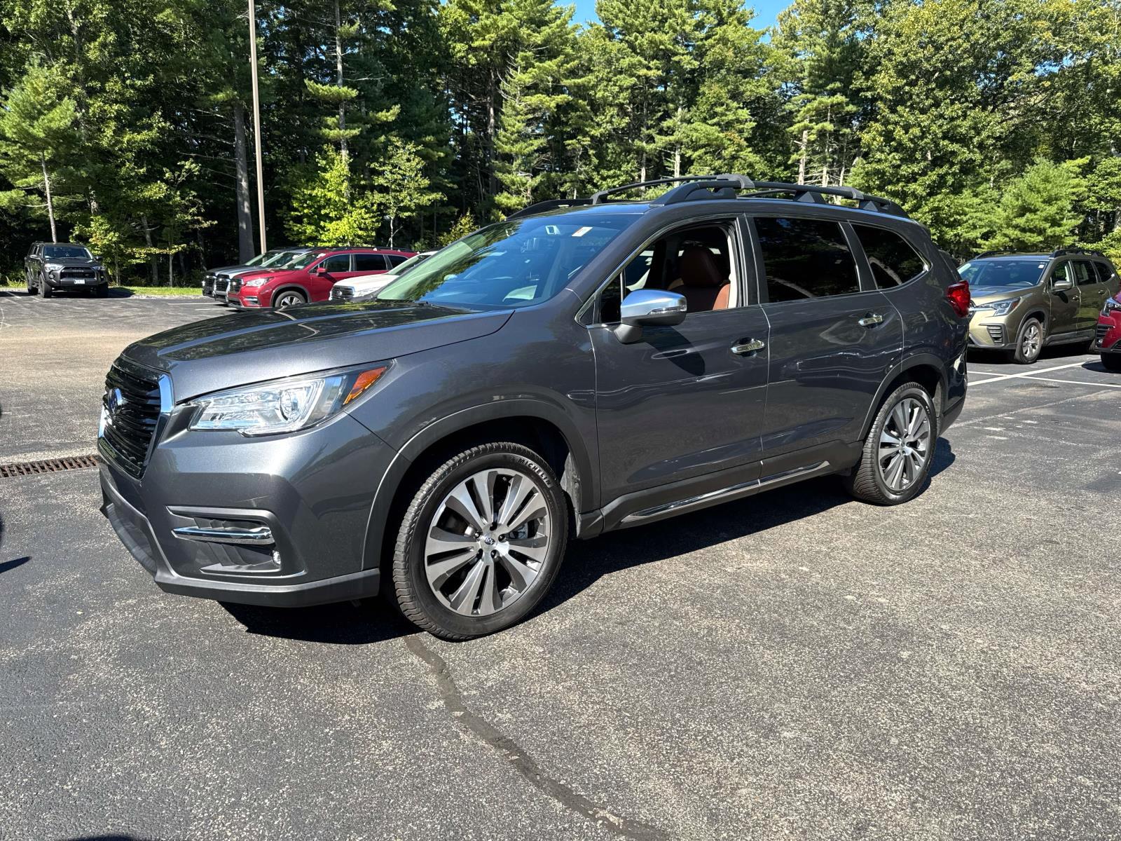 2021 Subaru Ascent Touring photo 4