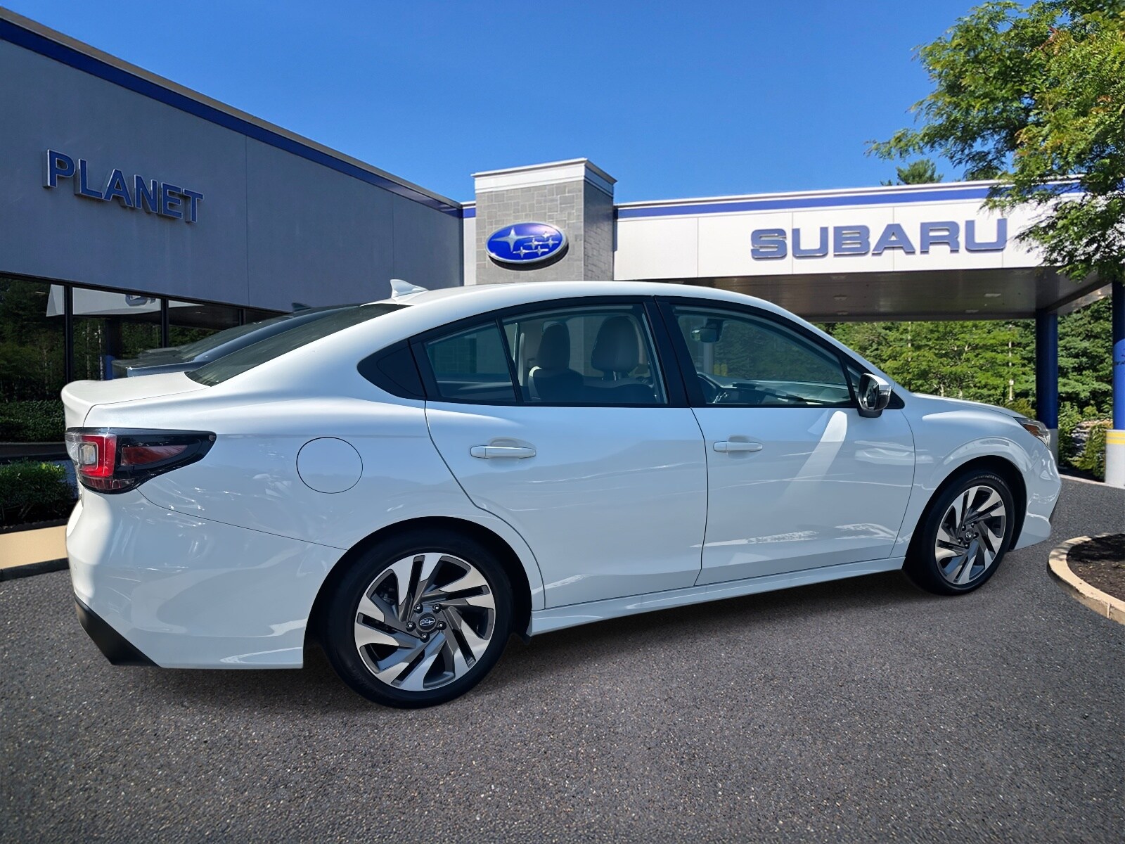 2025 Subaru Legacy Limited photo 2