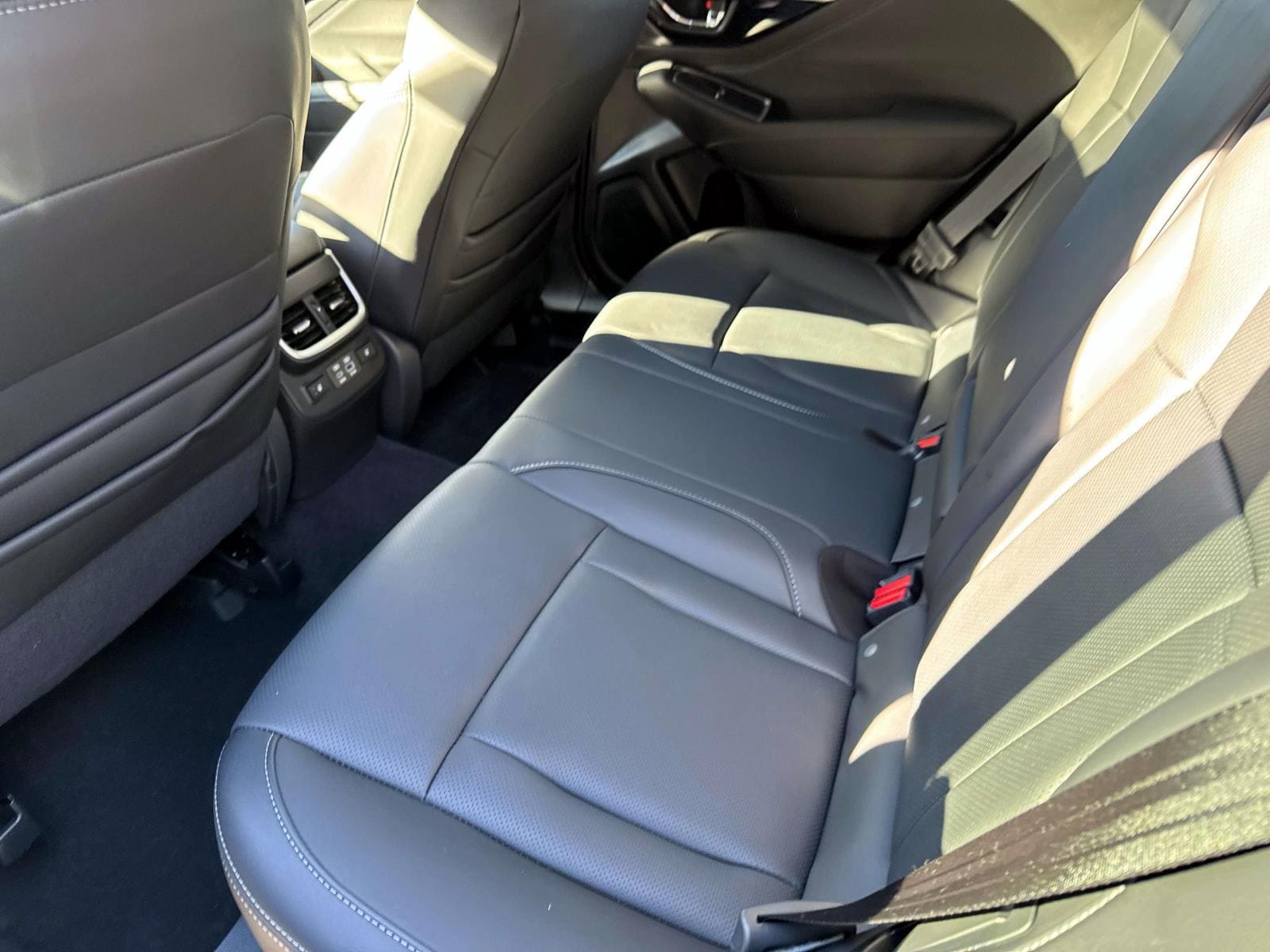 2025 Subaru Outback Touring - Photo 6
