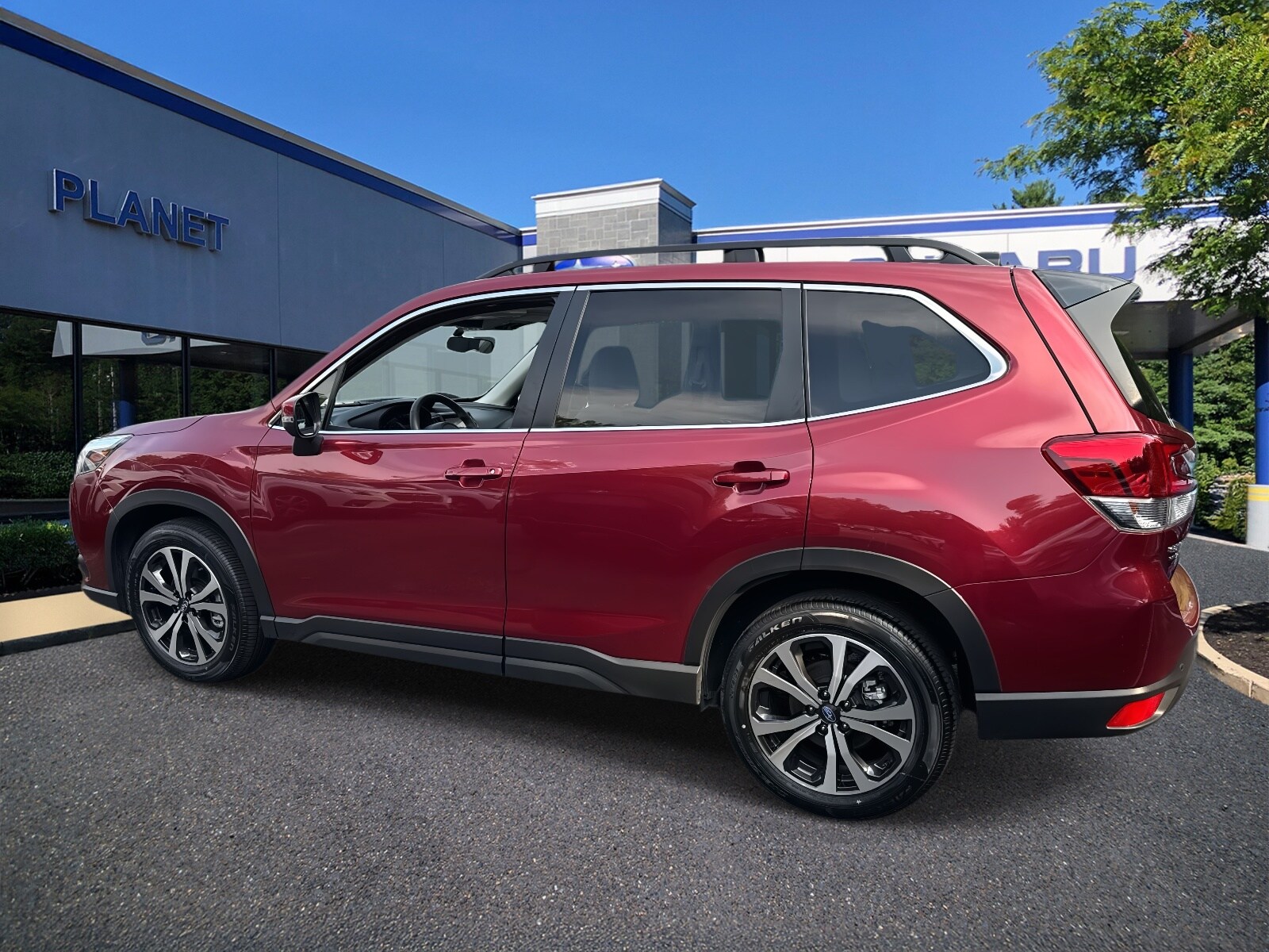2024 Subaru Forester Limited photo 3