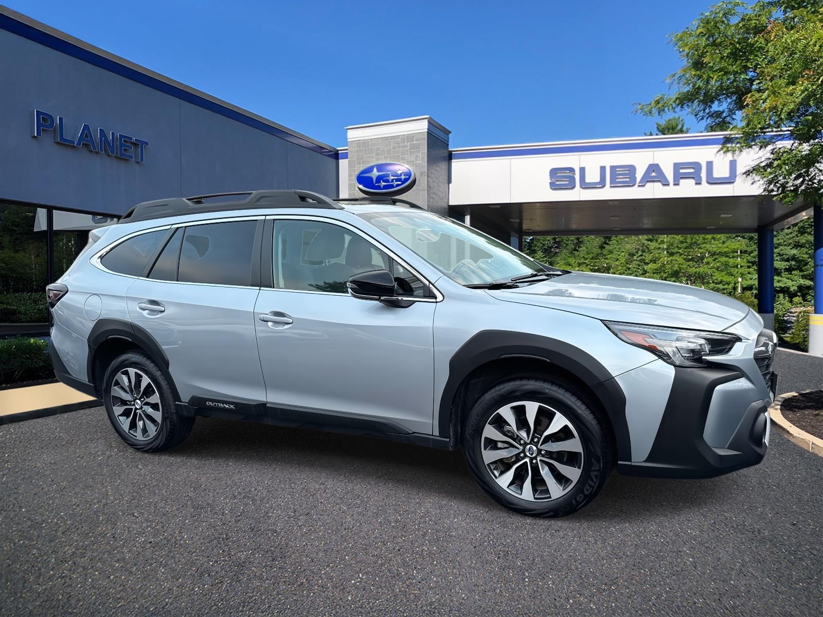 2024 Subaru Outback Limited's photo