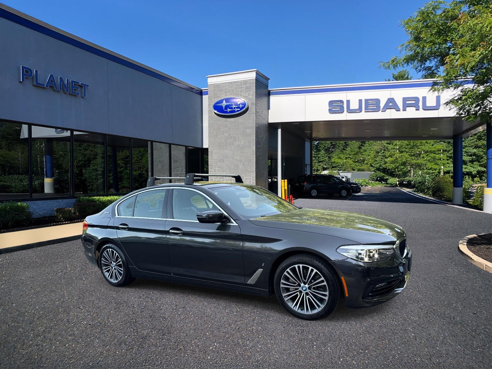 2018 BMW 5 Series 530e xDrive iPerformance Sedan's photo