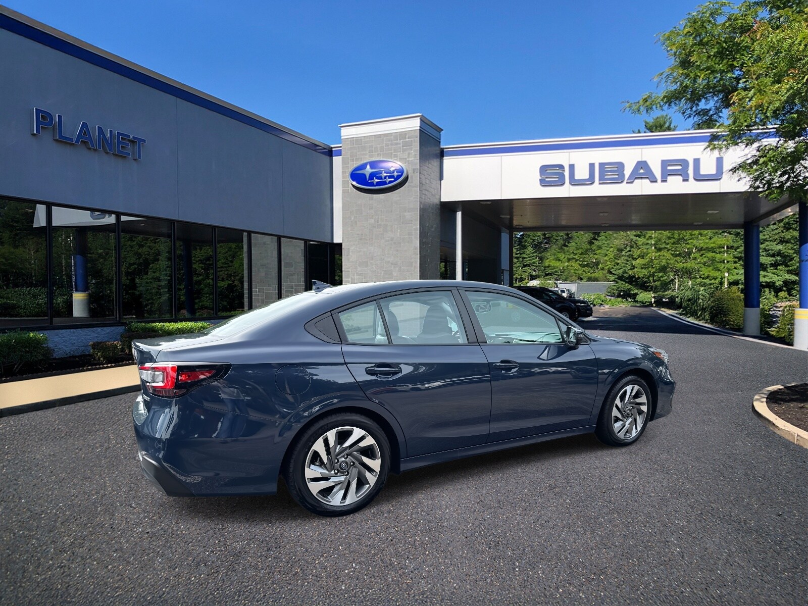 2023 Subaru Legacy Limited photo 2