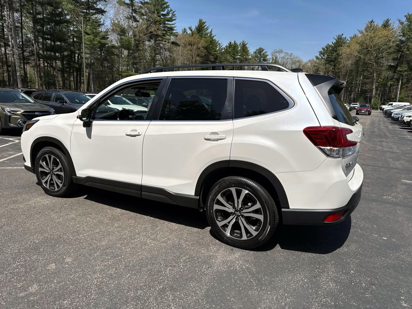 2024 Subaru Forester Limited photo 2