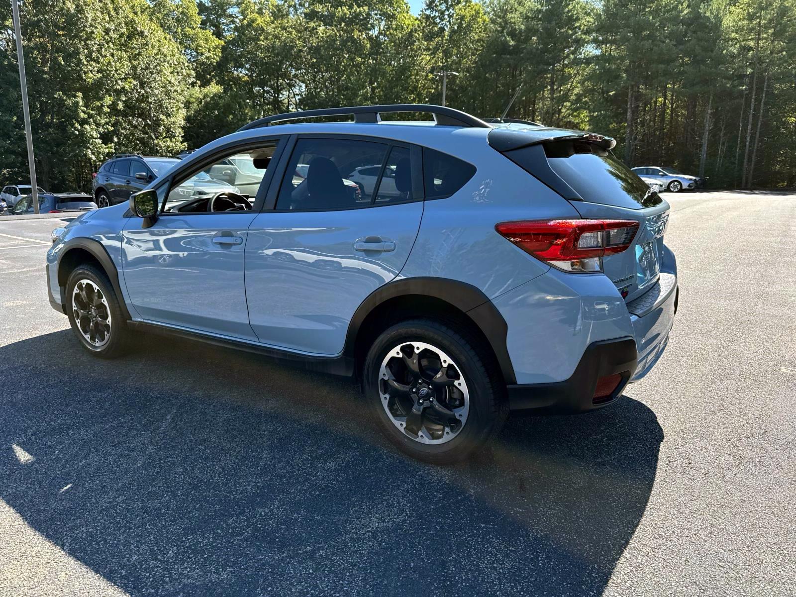 2022 Subaru Crosstrek Base photo 2