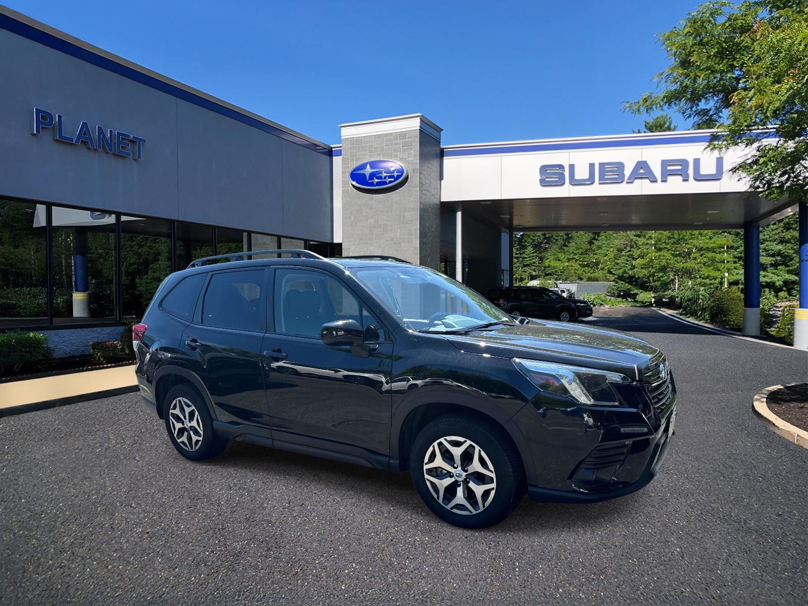 2024 Subaru Forester Premium's photo