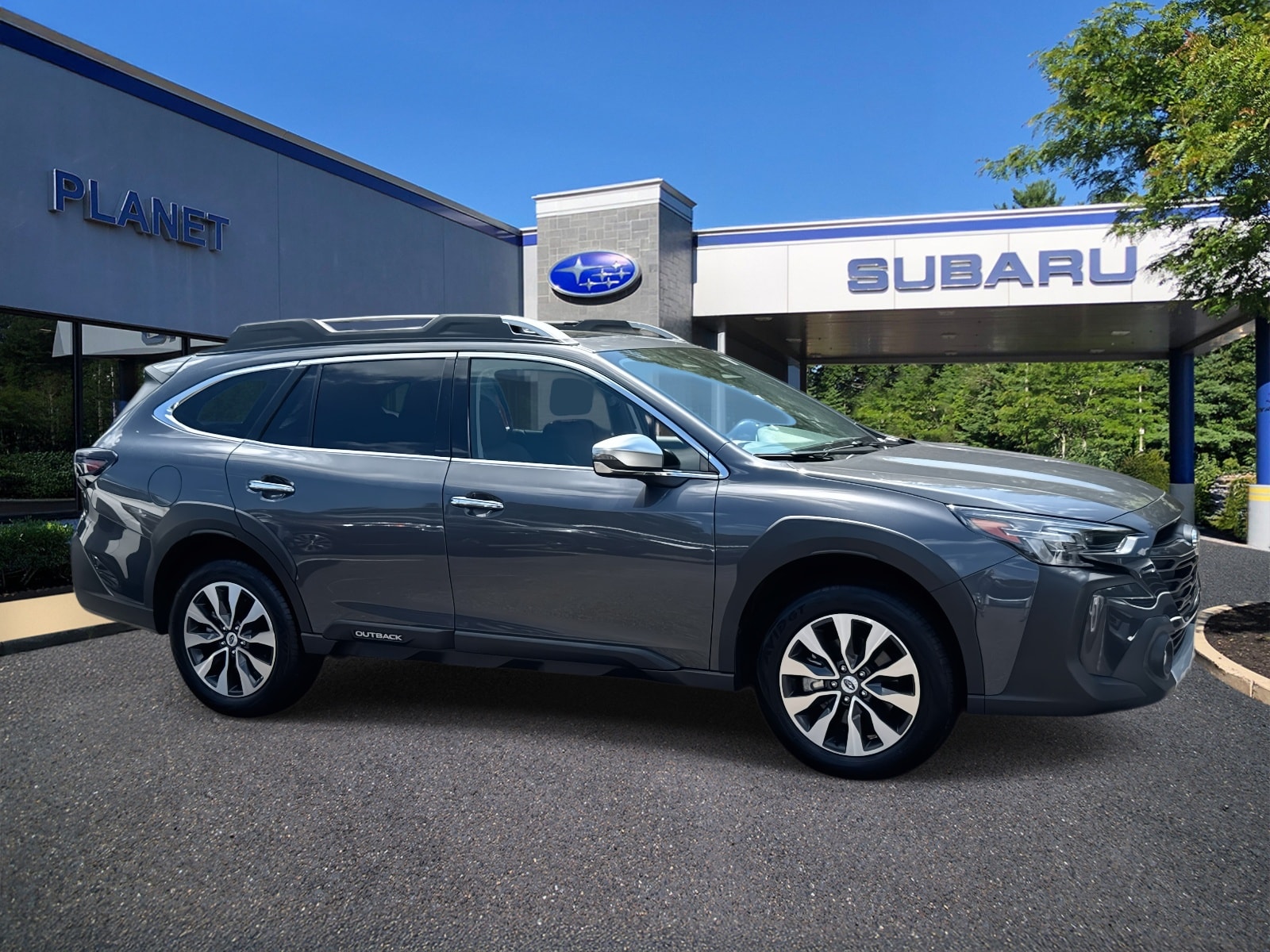2024 Subaru Outback Touring's photo
