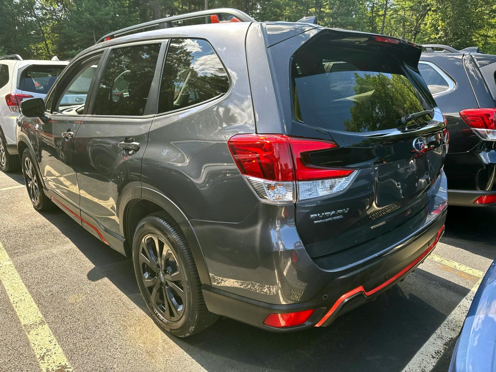 2024 Subaru Forester Sport photo 2