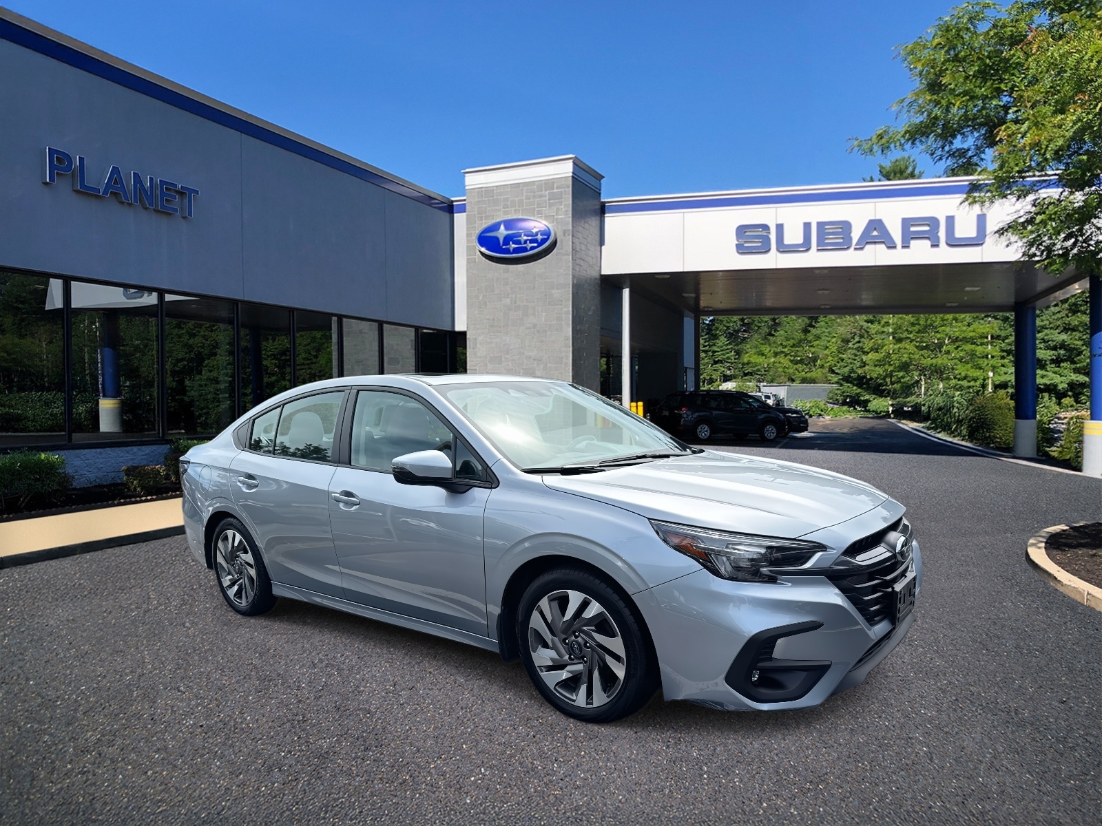 2024 Subaru Legacy Limited's photo