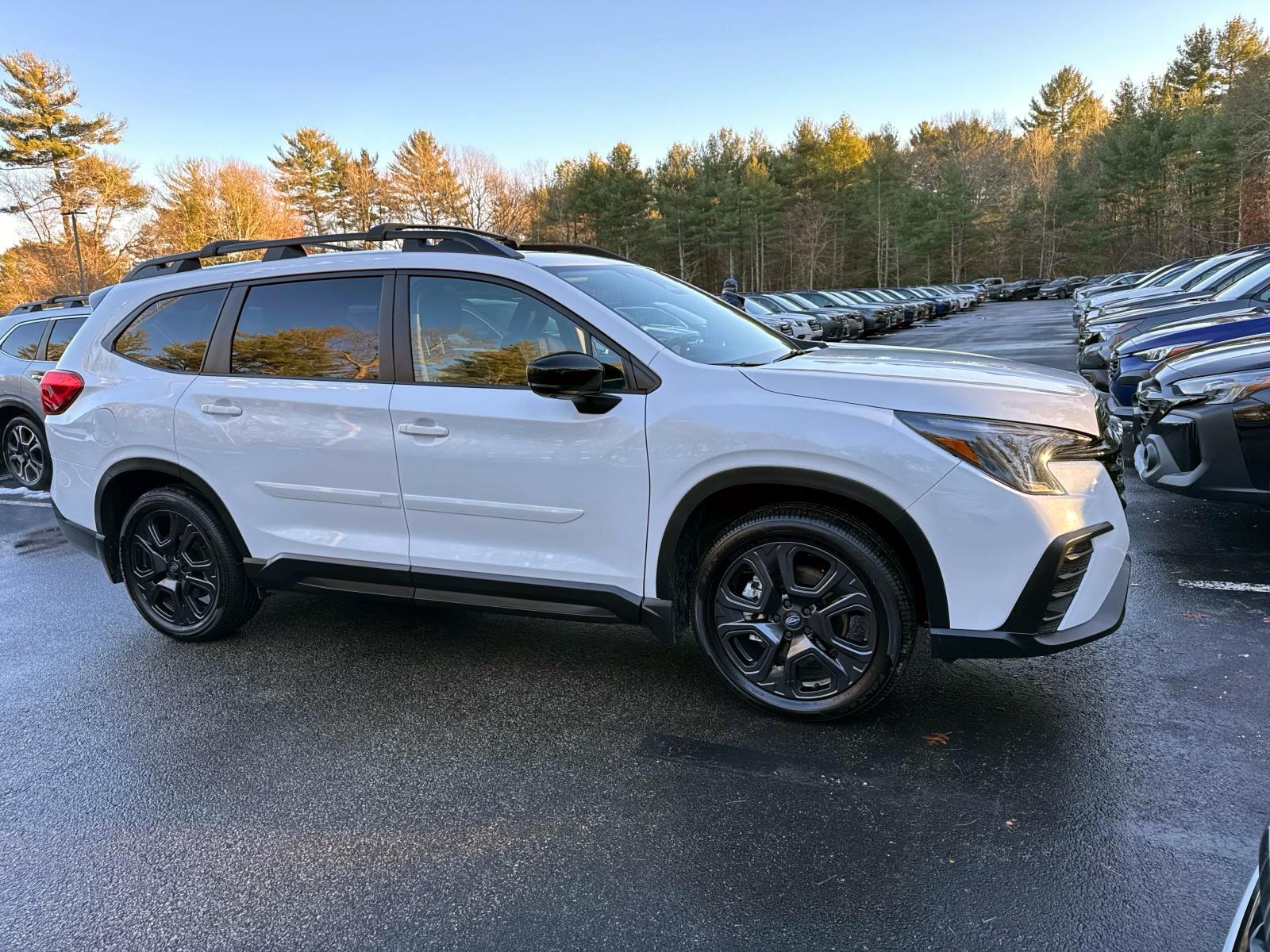 2025 Subaru Ascent Onyx Edition-Touring's photo