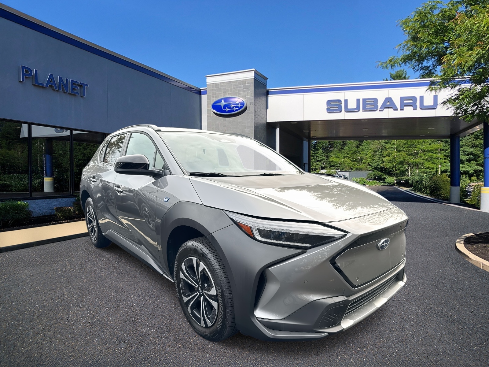 2024 Subaru Solterra Premium