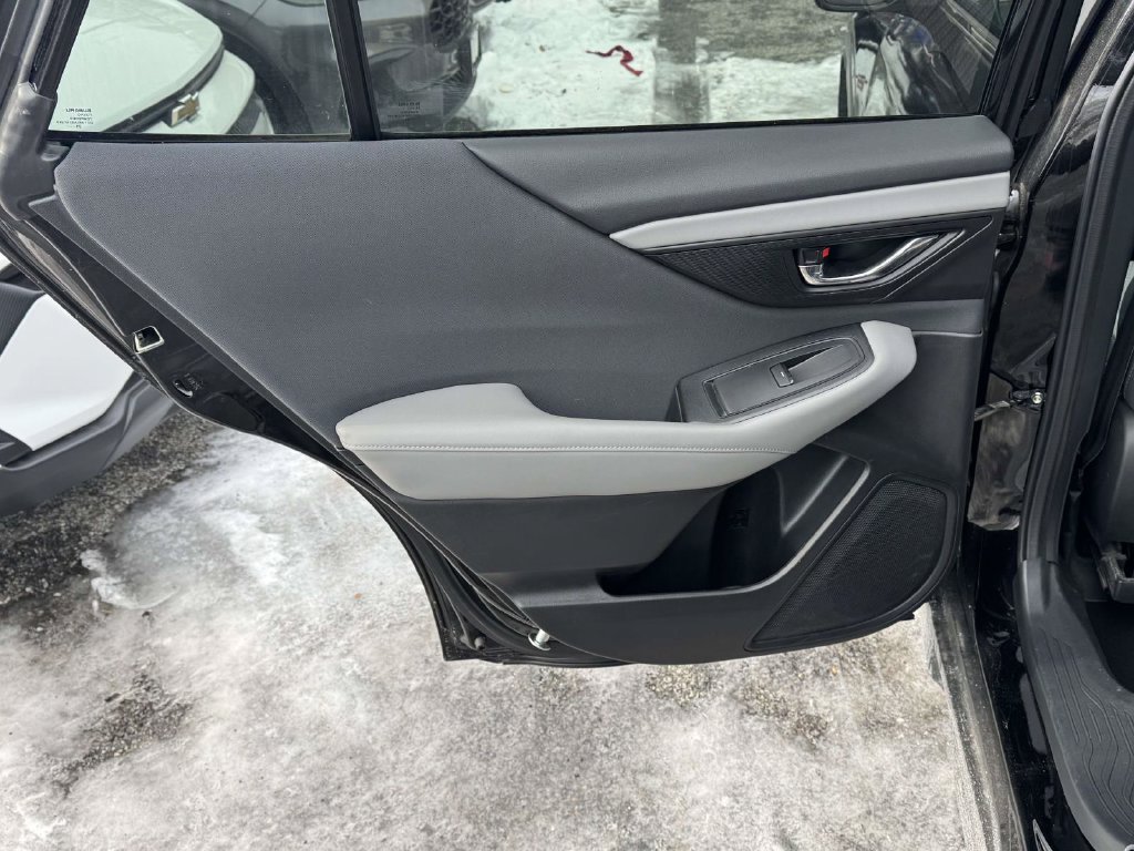 2022 Subaru Outback Premium - Photo 9