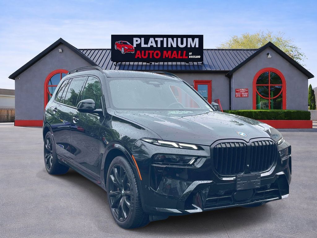 2024 BMW X7 xDrive40i's photo