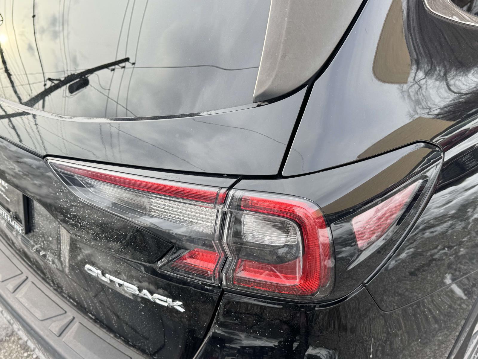 2022 Subaru Outback Premium - Photo 10