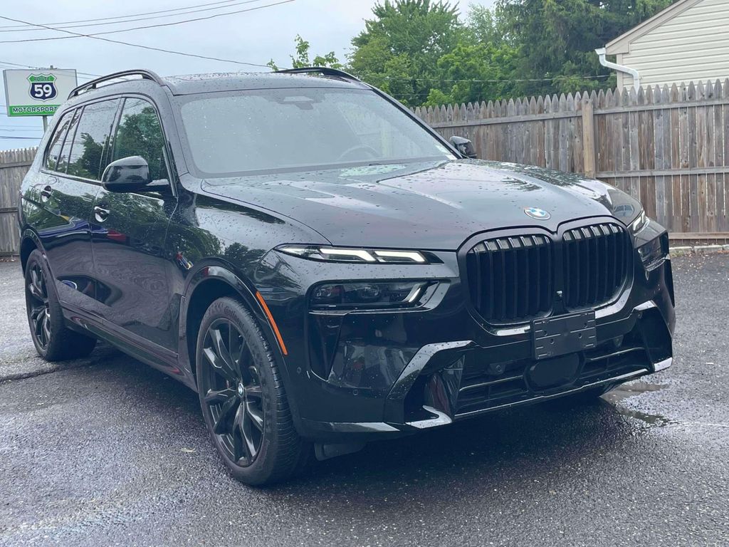 2024 BMW X7 xDrive40i's photo