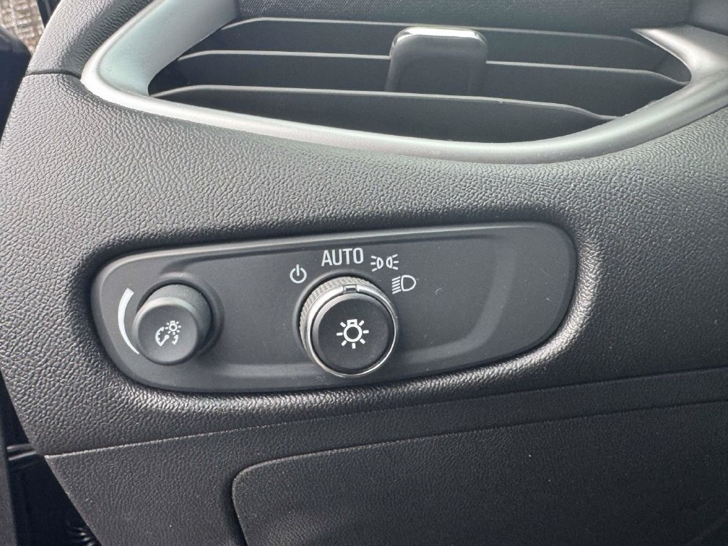 2024 Chevrolet Malibu 1LT - Photo 16