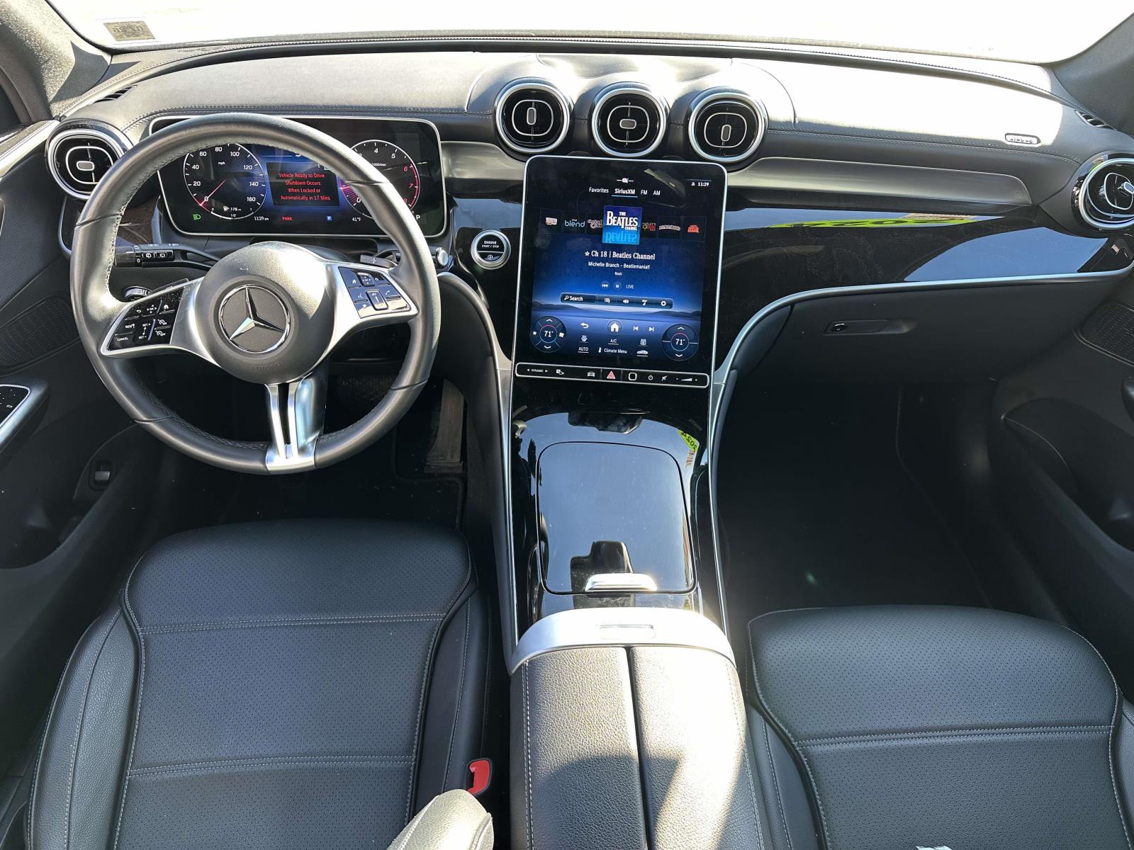 2024 Mercedes-Benz GLC GLC 300 - Photo 17
