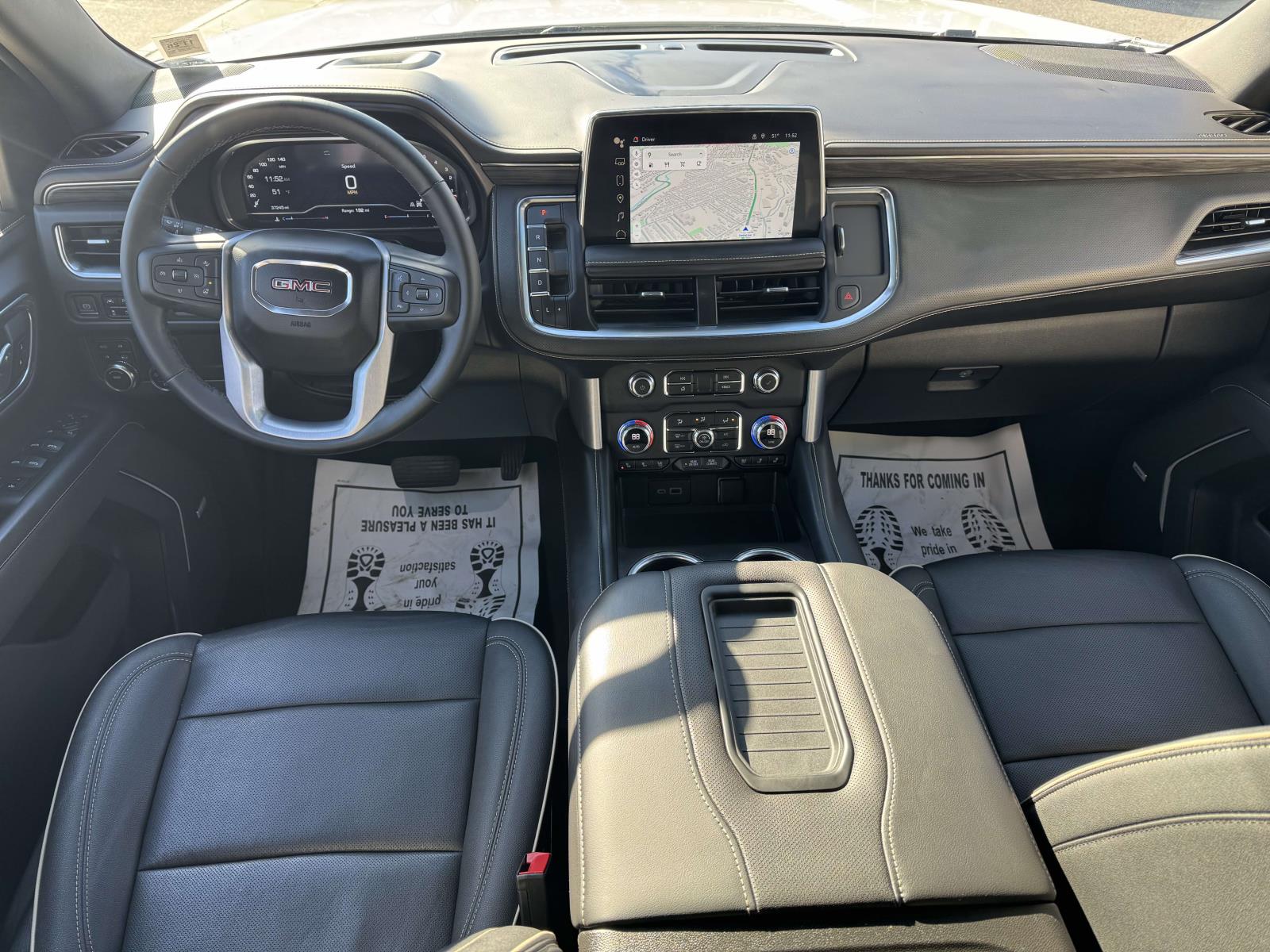2023 GMC Yukon SLT - Photo 13
