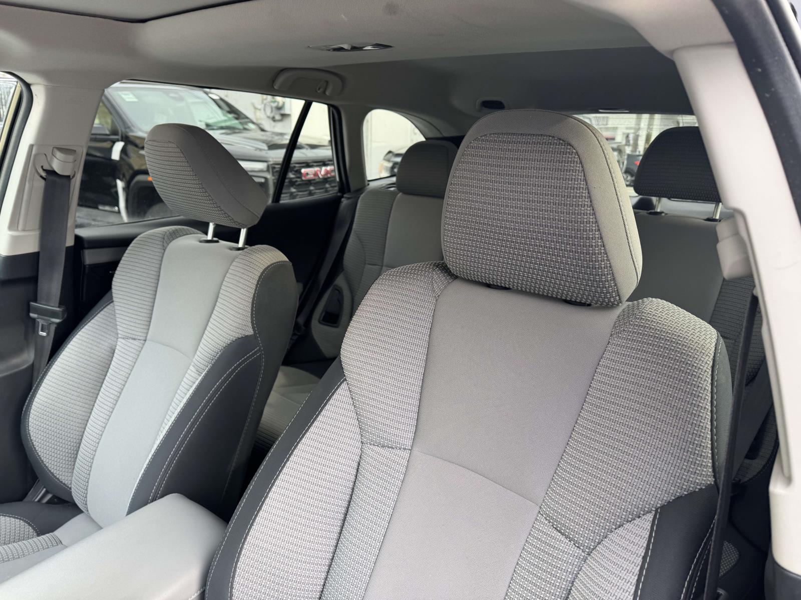 2022 Subaru Outback Premium - Photo 17