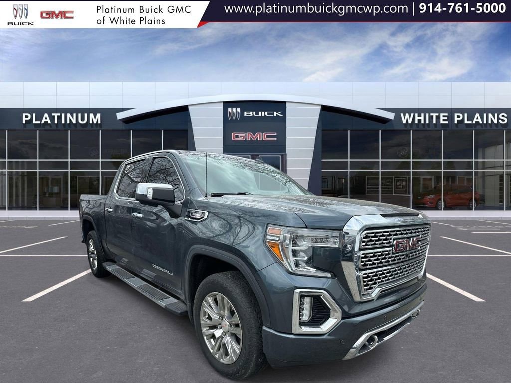 2020 GMC Sierra 4WD Crew Cab Short Box Denali's photo